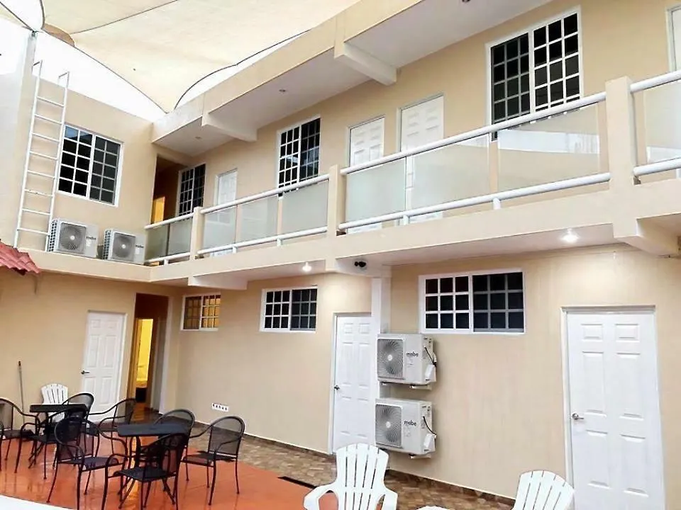 Hotel Xaman カンクン 0*,  メキシコ